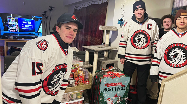 Hawks Spreading Christmas Joy!