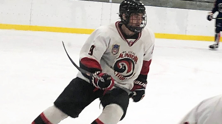 Rubigny Scores 4, Leads Vics to Shootout Victory Over Railer Express