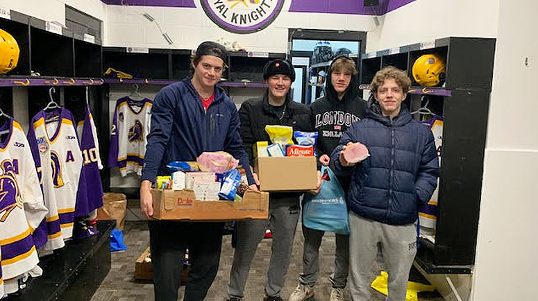 Royal Knights Assembling and Delivering Christmas Hampers!